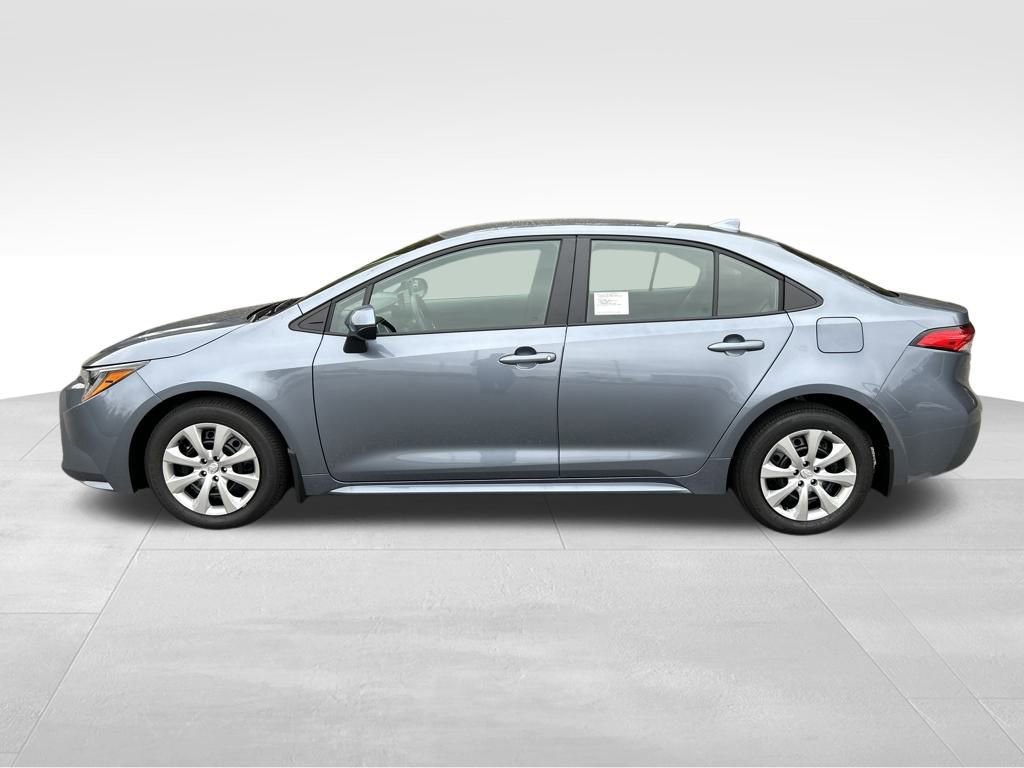 New 2026 Toyota Corolla LE image 2