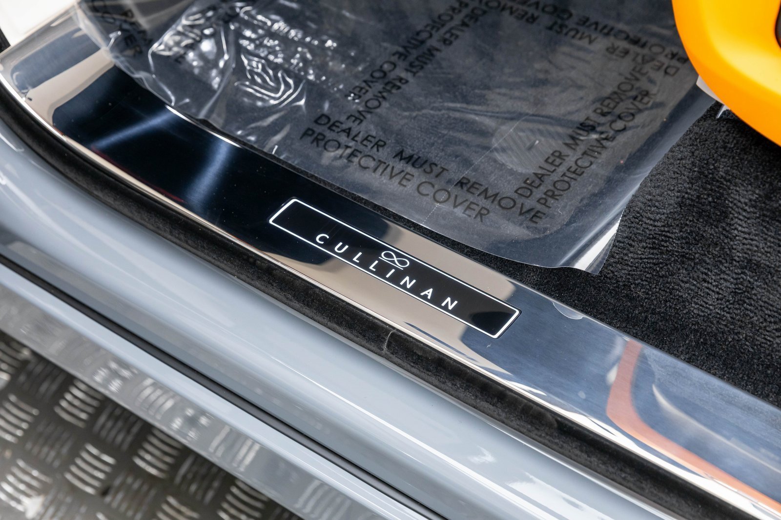 New 2026 Rolls-Royce Cullinan Black Badge image 12