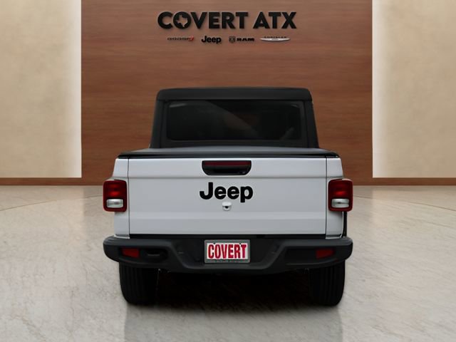 Used 2022 Jeep Gladiator Sport image 4