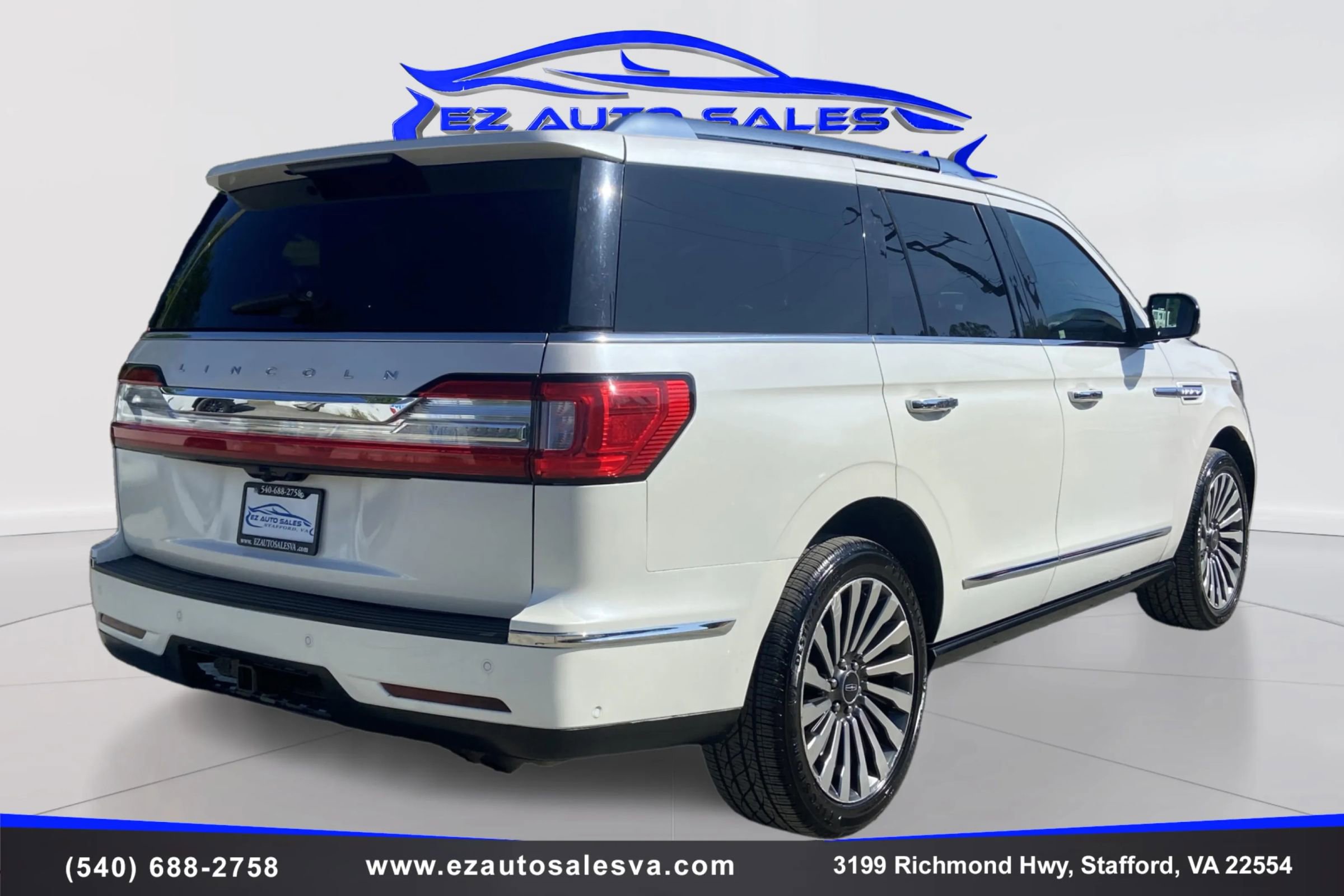 Used 2018 Lincoln Navigator Reserve w/ Technology Package AWD/4WD image 5
