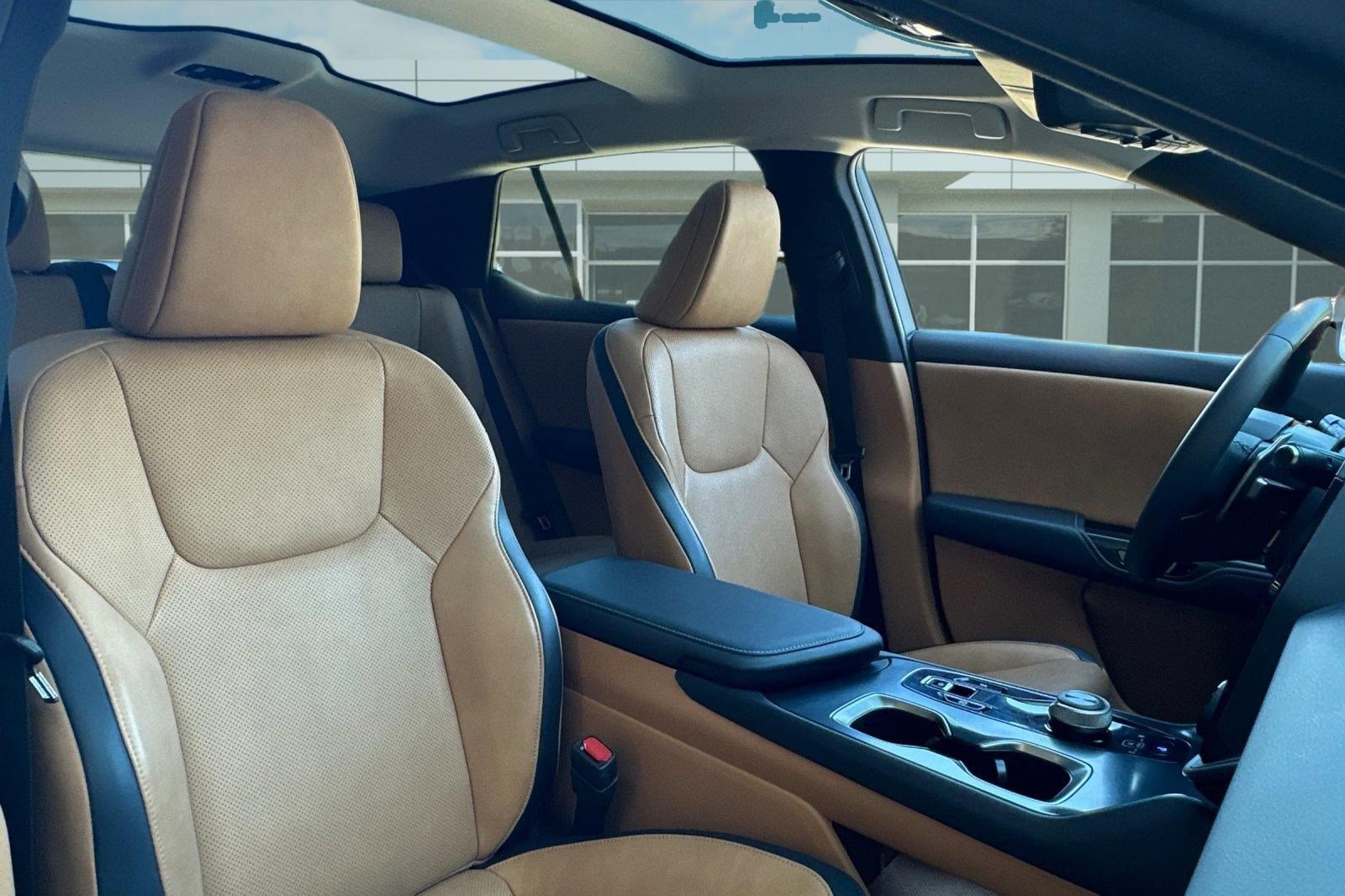 Certified 2023 Lexus RZ 450e Premium w/ Technology Package image 31