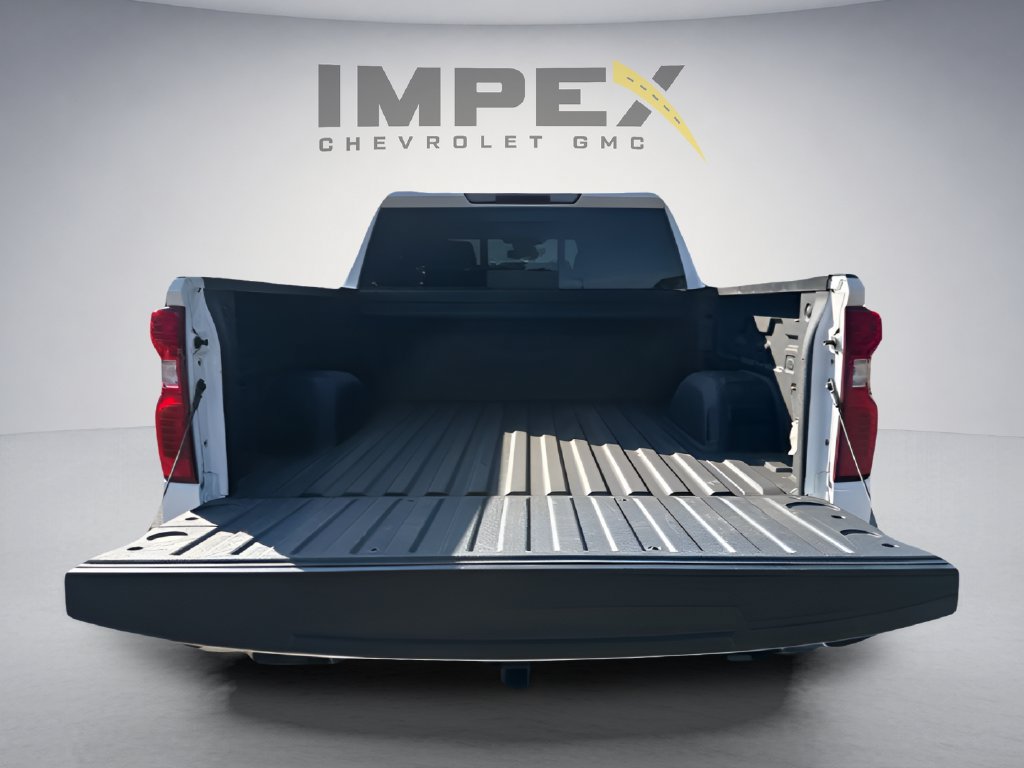 Used 2024 Chevrolet Silverado 1500 LT AWD/4WD image 71