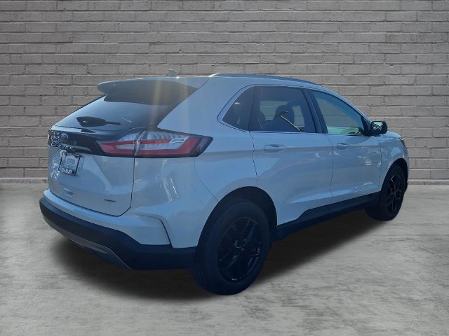 Used 2023 Ford Edge SEL AWD/4WD image 12