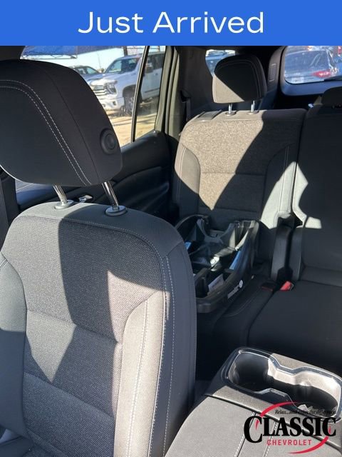 Used 2024 Chevrolet Traverse LS image 20