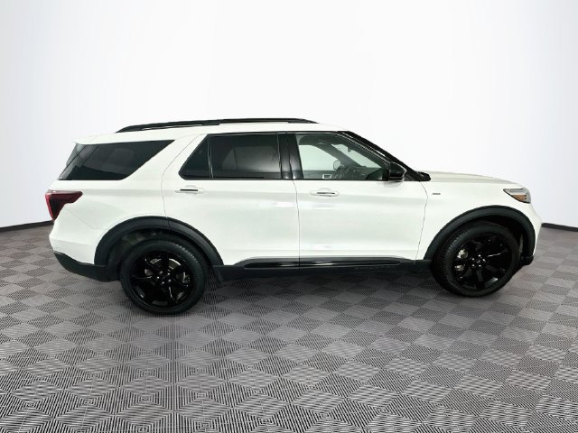 Certified 2023 Ford Explorer ST-Line w/ Class IV Trailer Tow Package AWD/4WD image 14