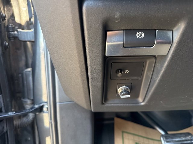 Used 2022 Land Rover Defender 110 V8 image 19