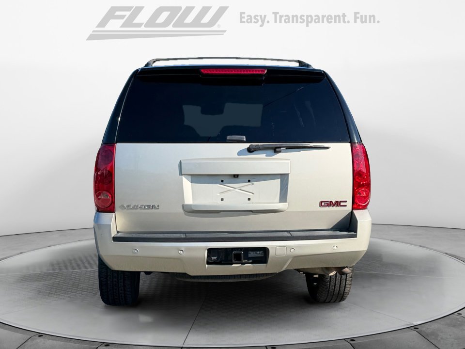 Used 2013 GMC Yukon SLT w/ SLT-2 Equipment Package AWD/4WD image 8