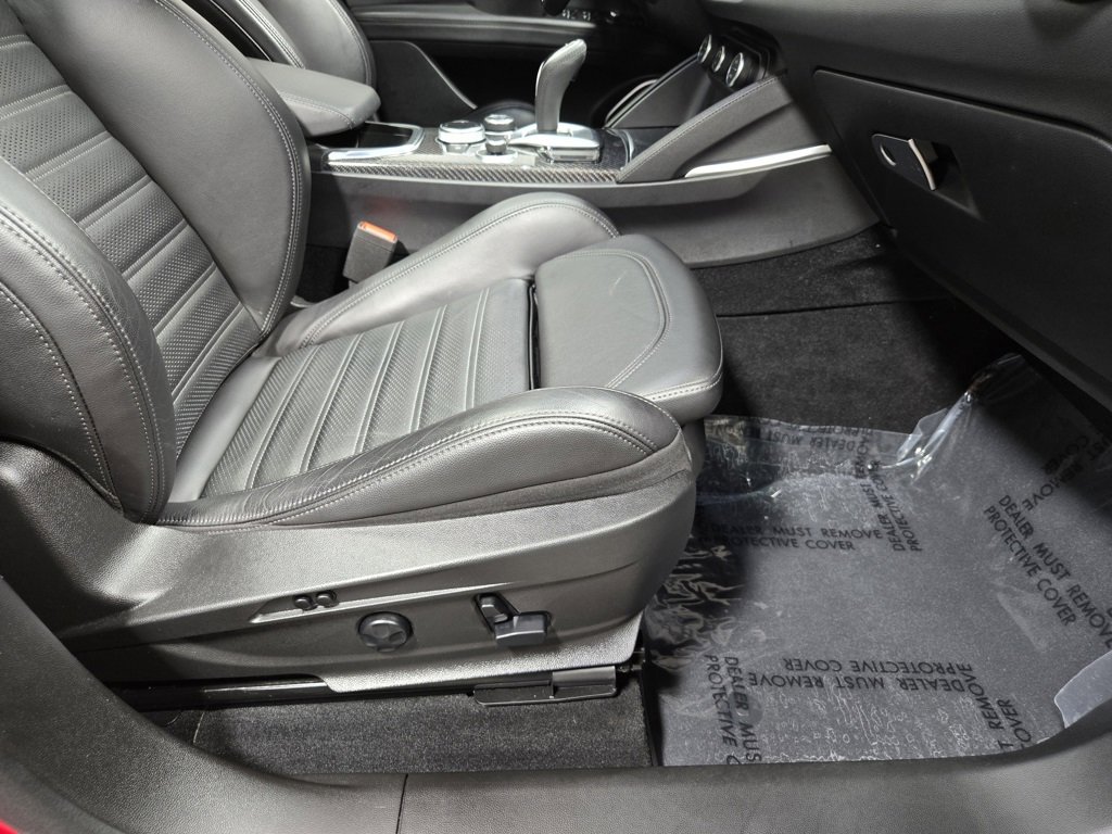 Used 2022 Alfa Romeo Stelvio Quadrifoglio w/ Active Assist Plus Package image 56