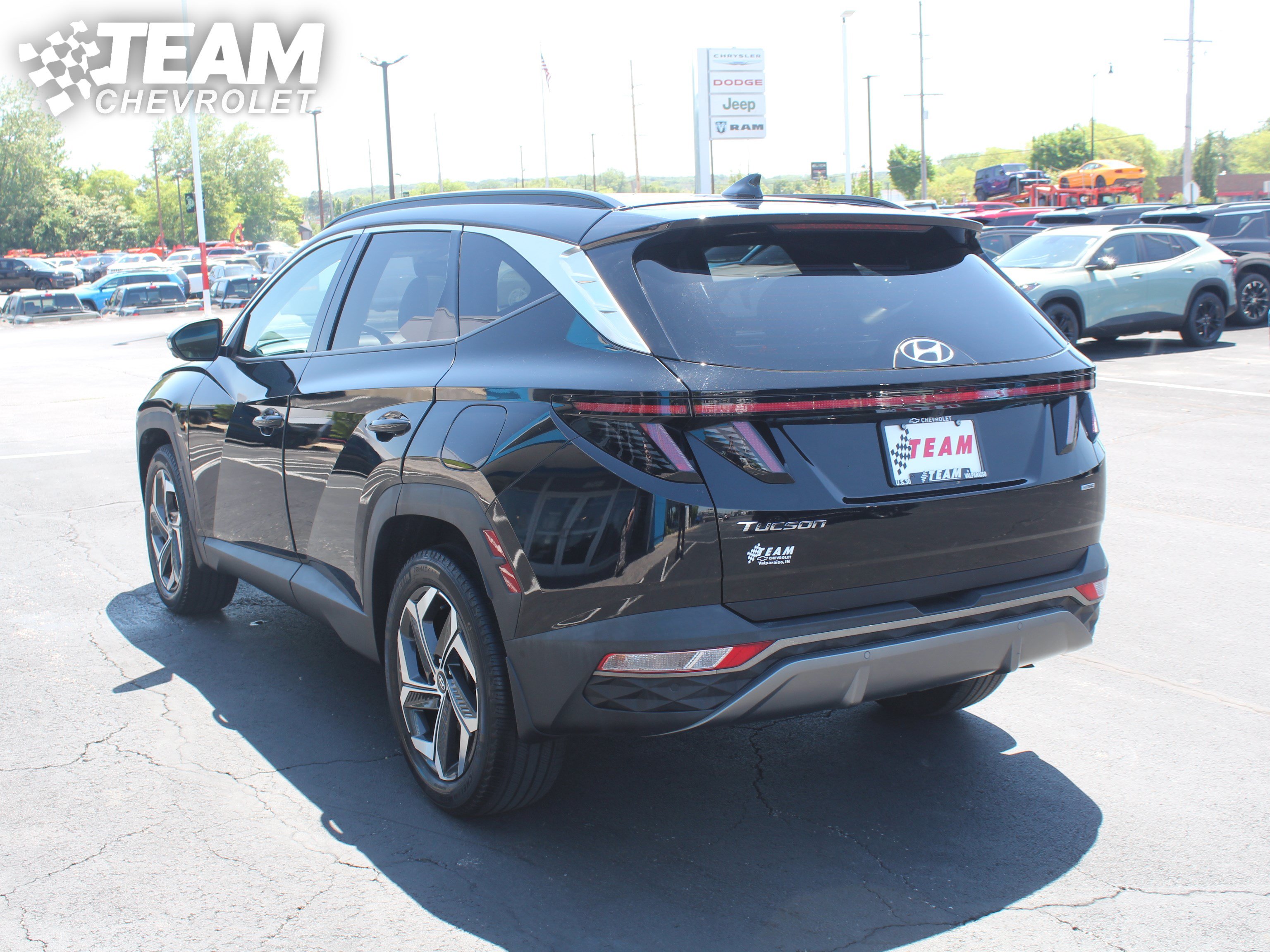 Used 2023 Hyundai Tucson Limited w/ Cargo Package AWD/4WD image 6