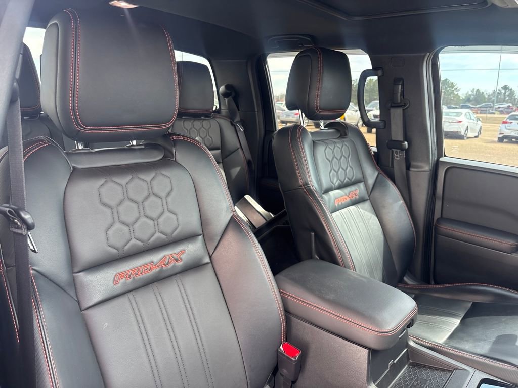 Used 2023 Nissan Frontier PRO-4X w/ Pro-4X Premium Package image 17