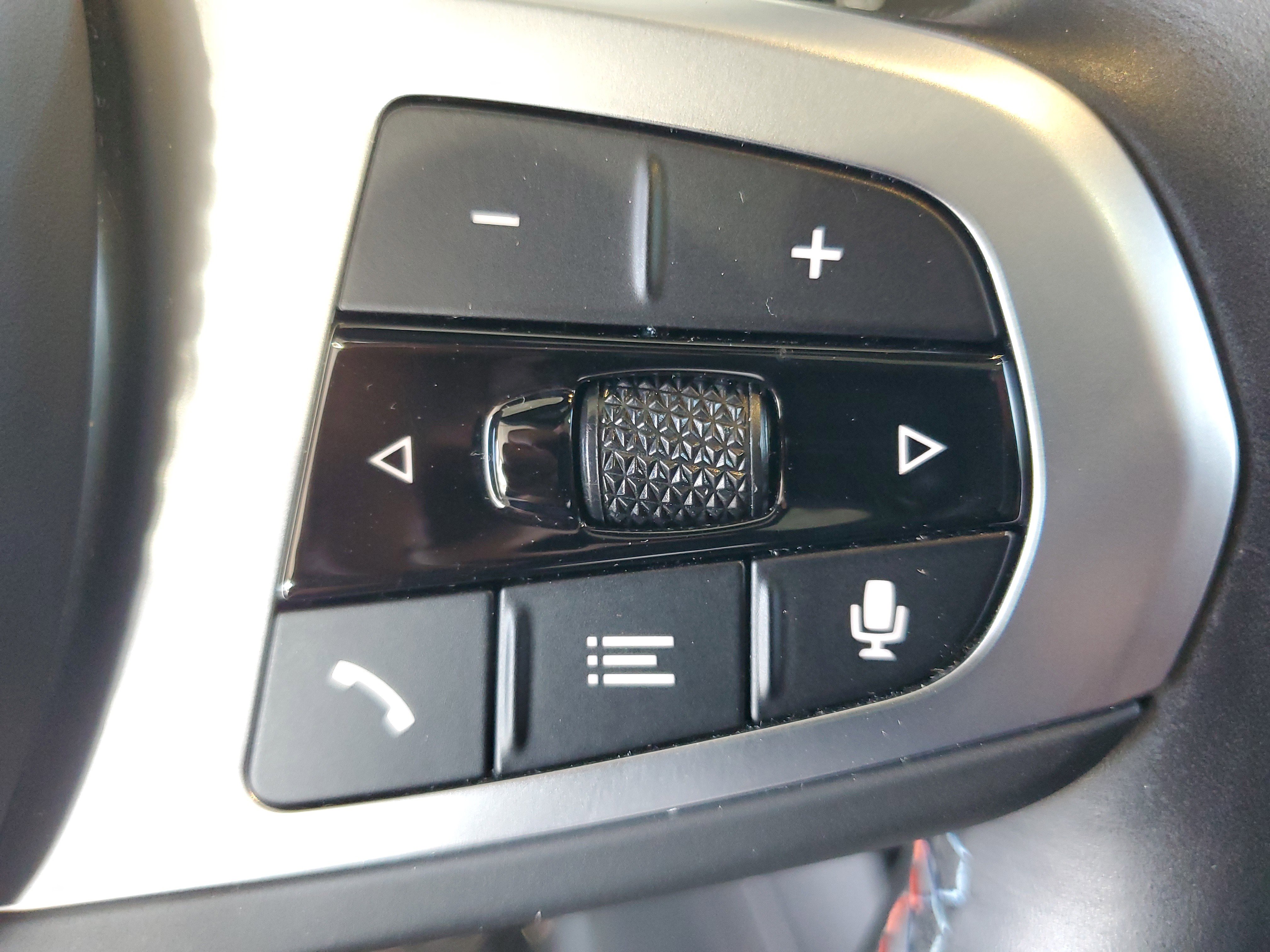 Used 2024 BMW X3 M40i w/ Parking Assistance Package image 24