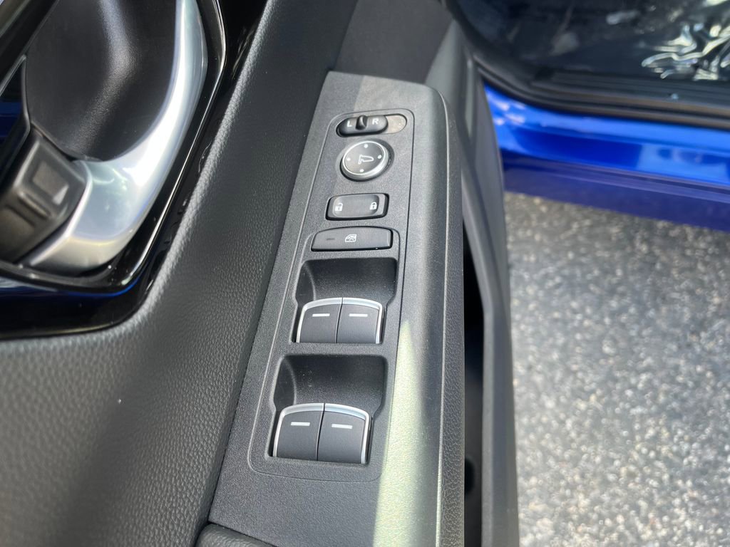 Used 2025 Honda CR-V EX-L image 22