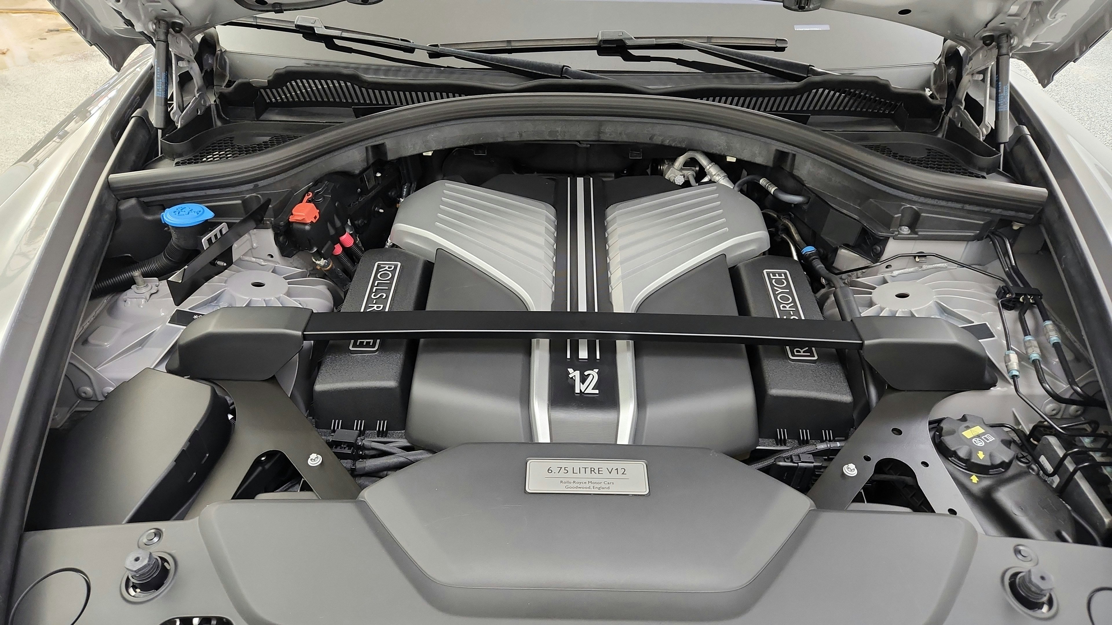 Used 2021 Rolls-Royce Cullinan AWD/4WD image 31