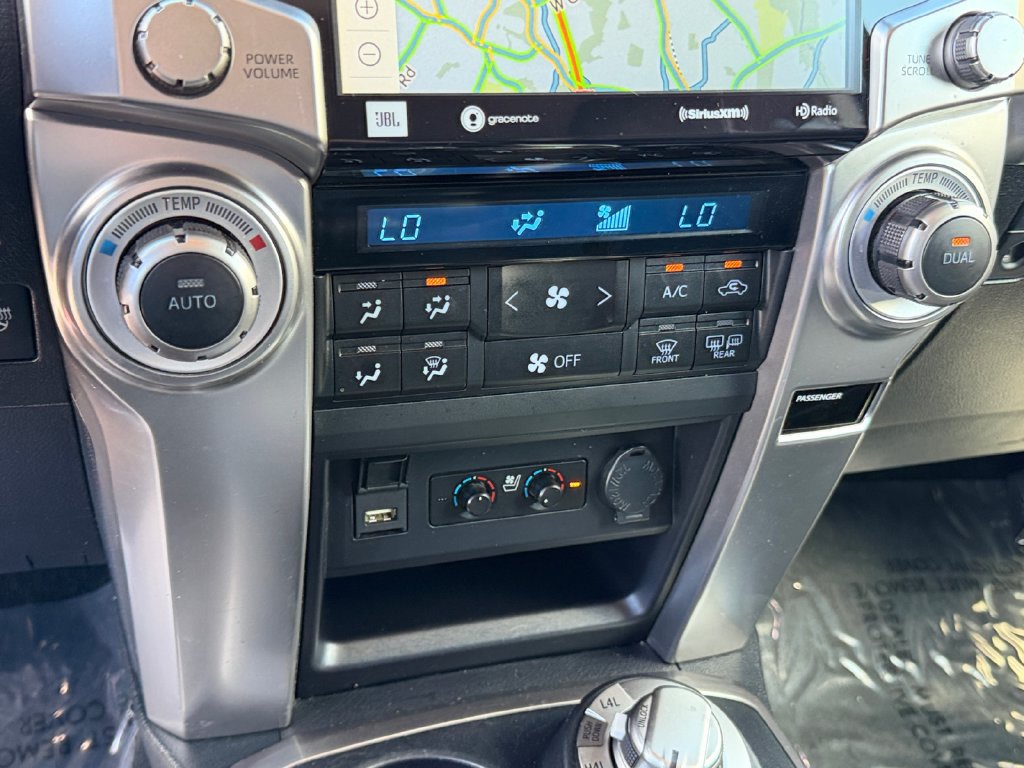 Used 2023 Toyota 4Runner Limited AWD/4WD image 23