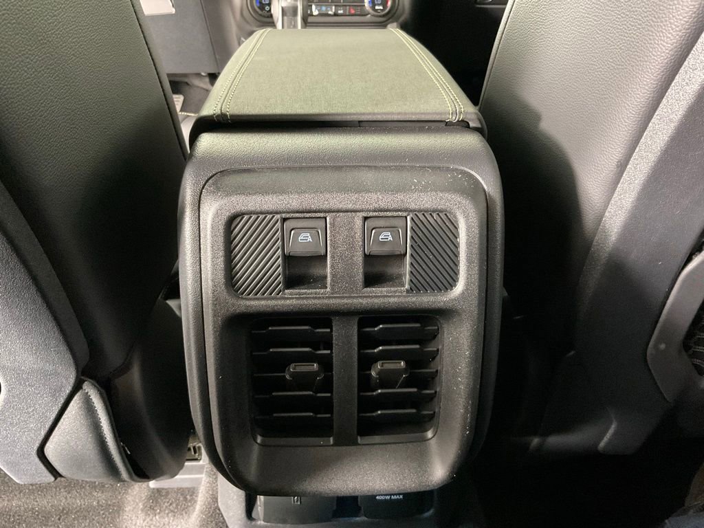 New 2026 Ford Bronco Badlands image 17