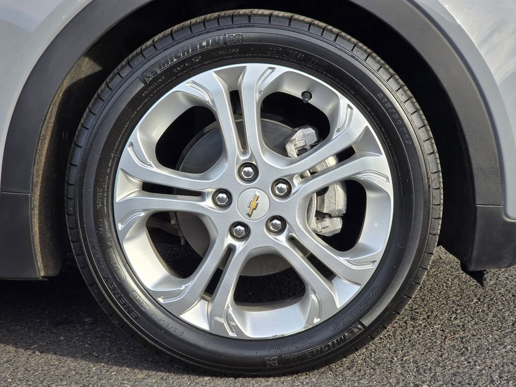 Used 2021 Chevrolet Bolt LT image 9