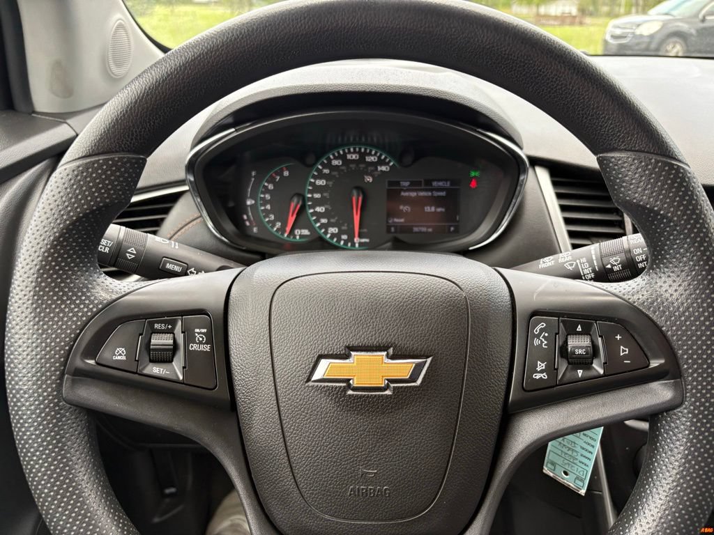 Used 2021 Chevrolet Trax LS w/ Tint and Cruise Package FWD image 24