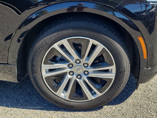 Certified 2024 Cadillac Lyriq Tech w/ Driver Assist Package AWD/4WD image 6
