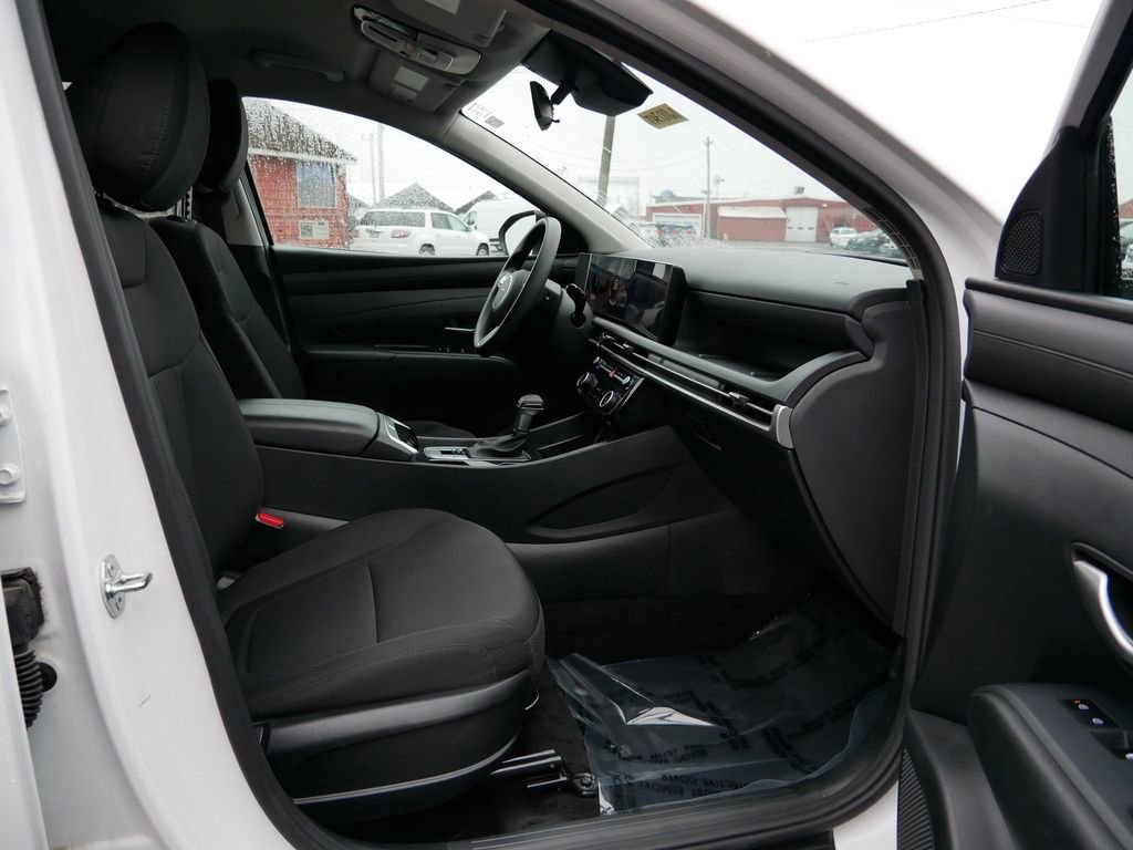 Used 2025 Hyundai Tucson SEL AWD/4WD image 8