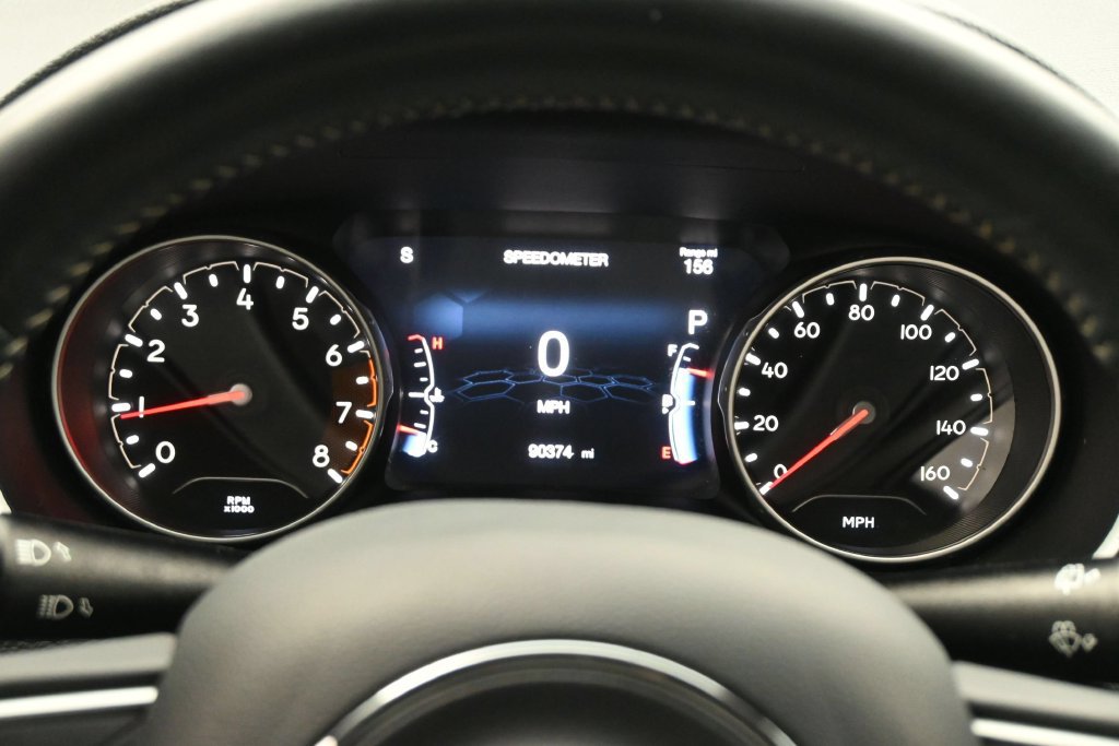 Used 2019 Jeep Compass Latitude w/ Popular Equipment Group FWD image 7