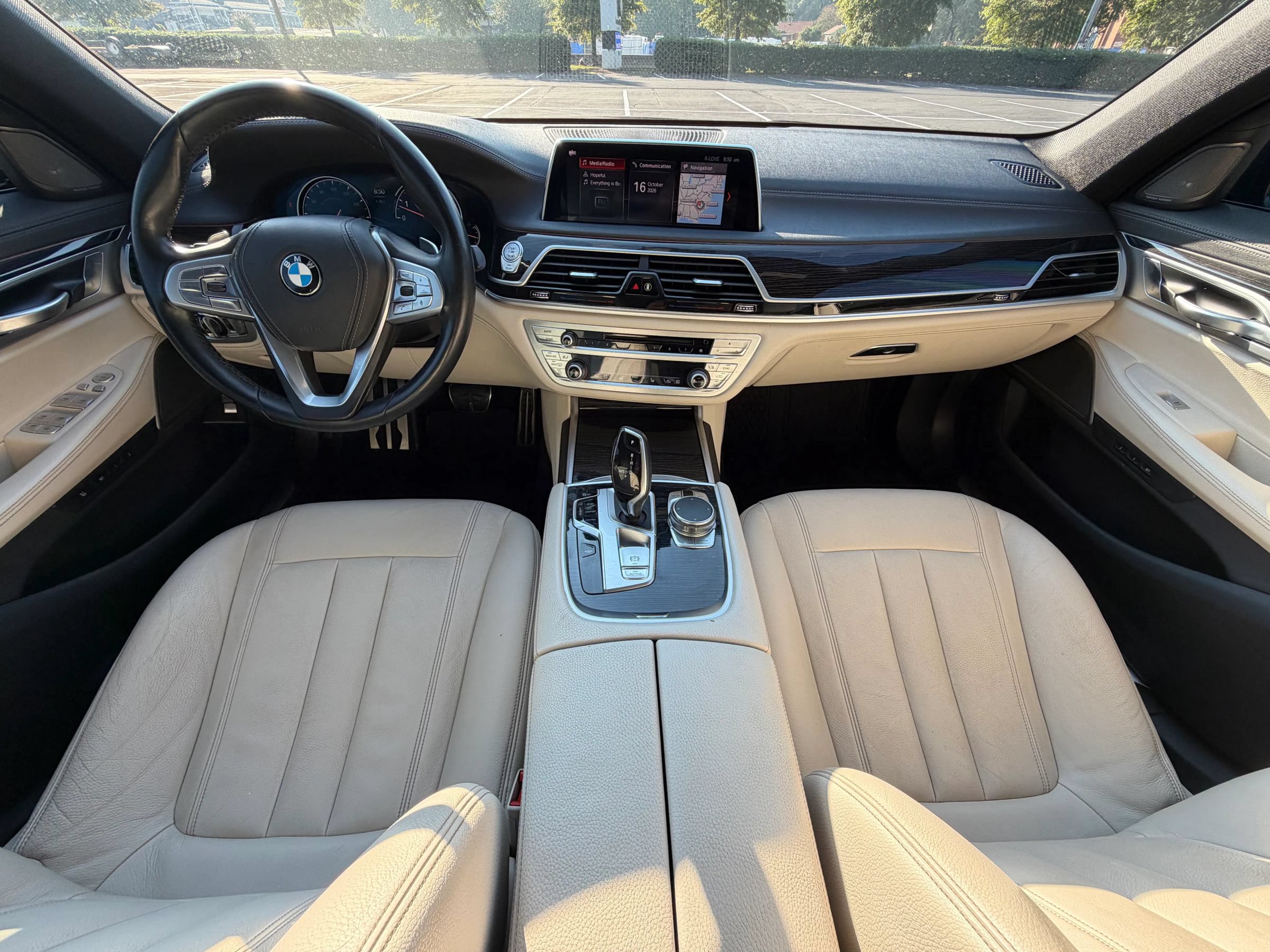 Used 2019 BMW 740i xDrive w/ M Sport Package AWD/4WD image 15