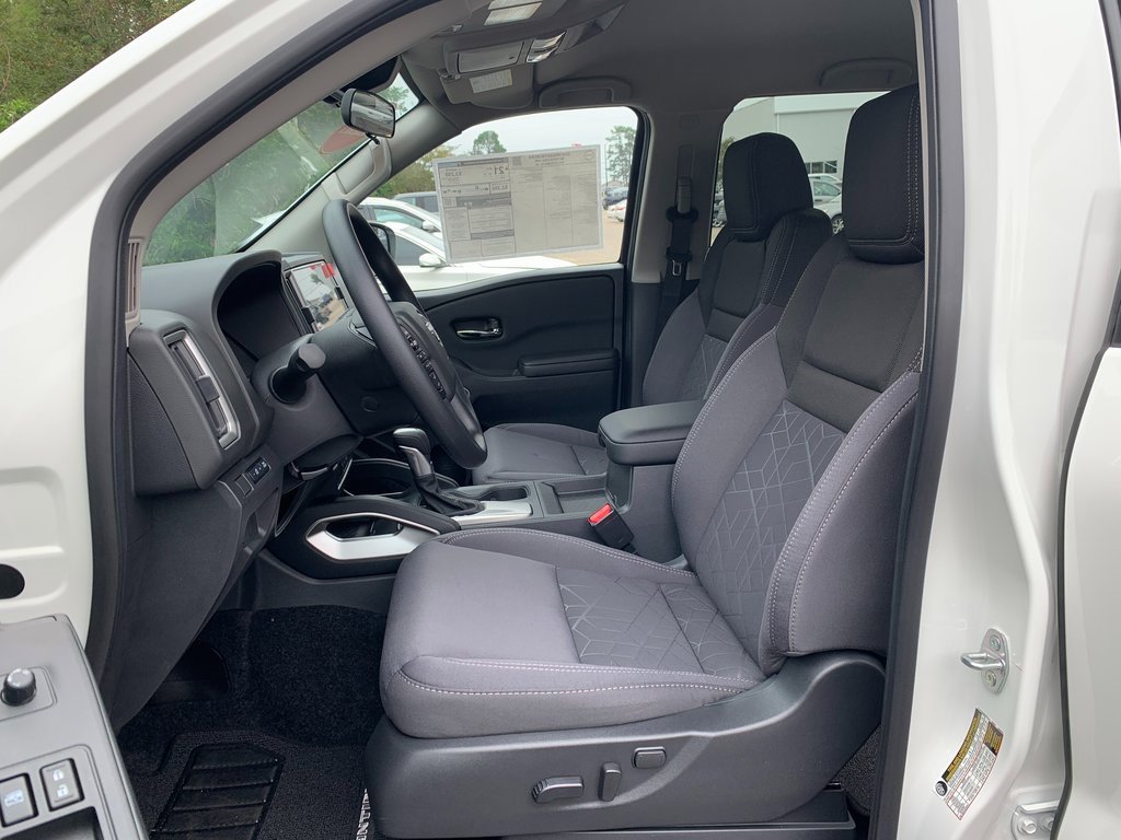 New 2026 Nissan Frontier SV w/ Tow Package image 17