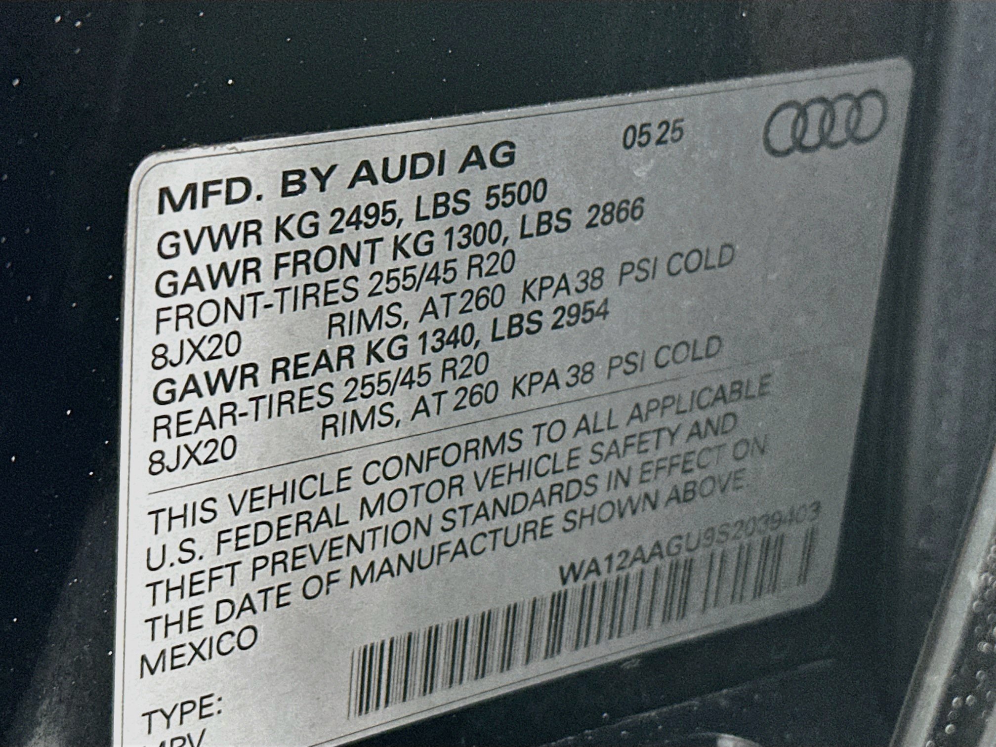 Used 2025 Audi Q5 Premium Plus w/ Premium Plus AWD/4WD image 32