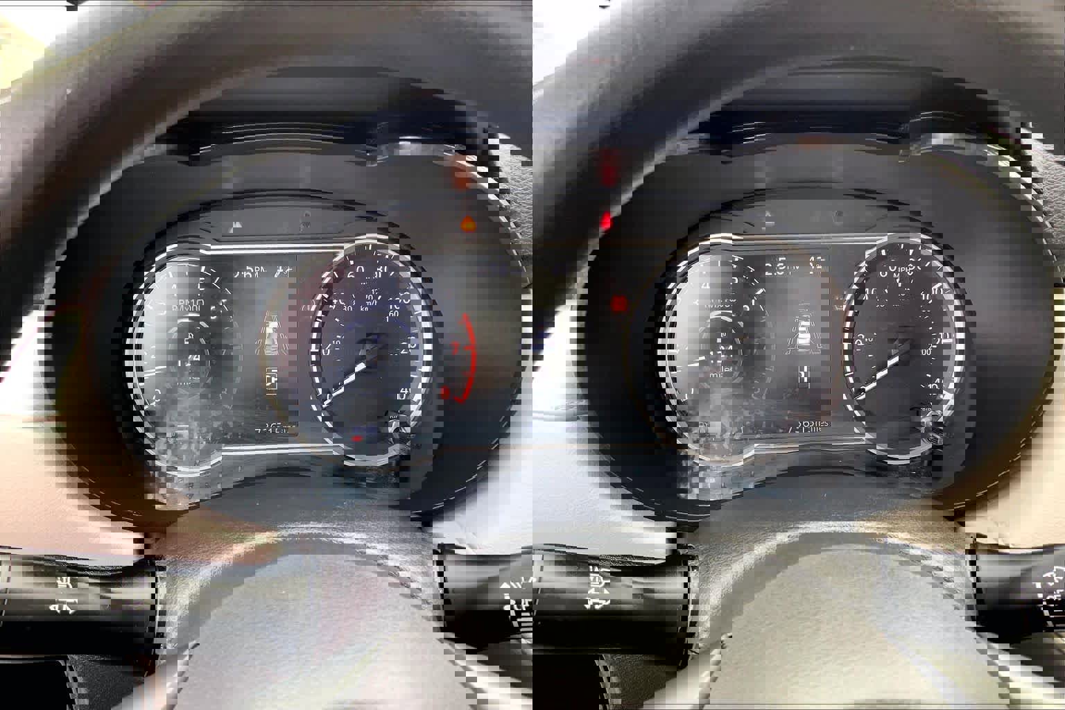 Used 2021 Nissan Versa SV image 24