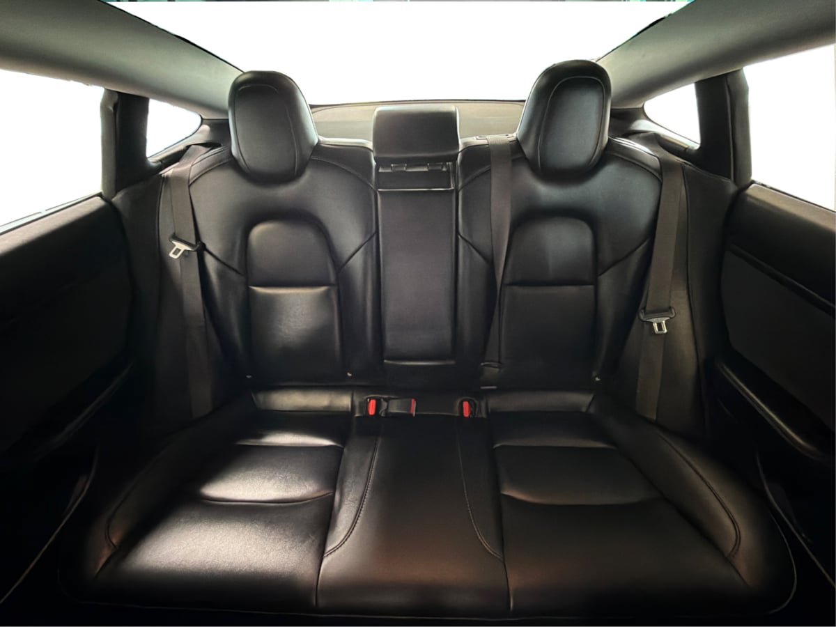 Used 2018 Tesla Model 3 Long Range AWD/4WD image 18