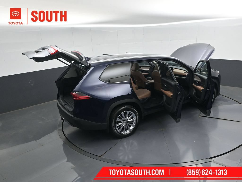 Certified 2025 Toyota Grand Highlander AWD image 57