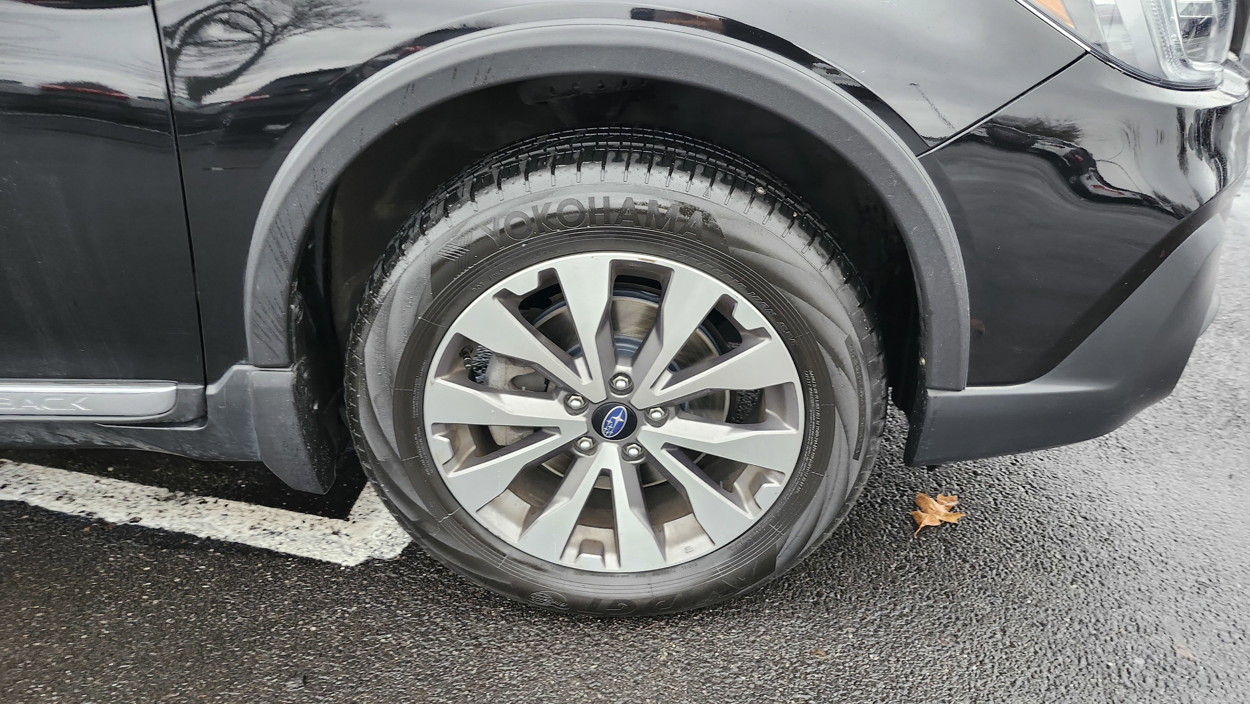 Used 2019 Subaru Outback 2.5i Touring image 11