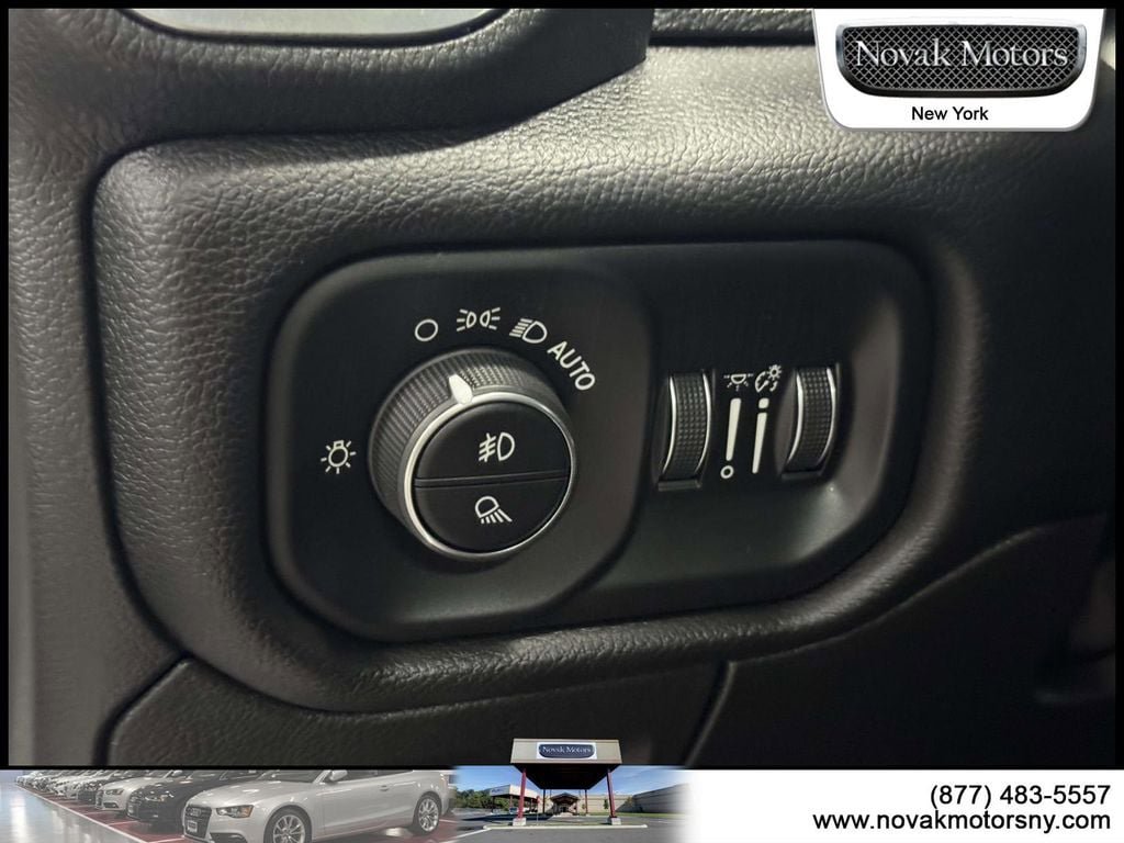 Used 2023 RAM 1500 Laramie AWD/4WD image 15
