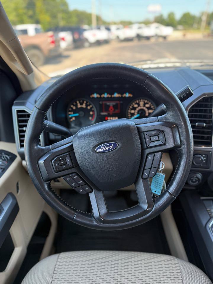 Used 2020 Ford F150 XLT w/ Equipment Group 302A Luxury AWD/4WD image 17