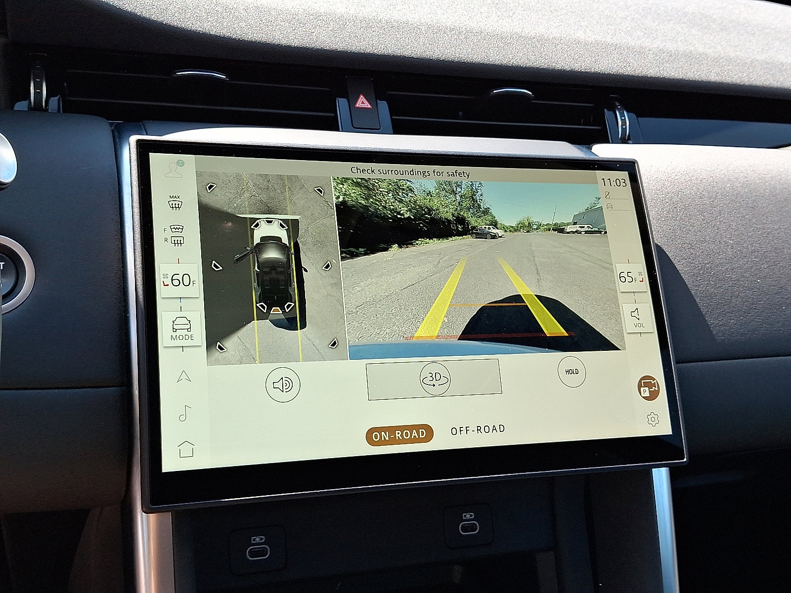 Used 2024 Land Rover Discovery Sport S image 14