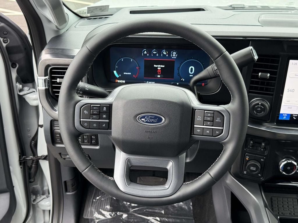 New 2026 Ford F250 Lariat w/ Black Appearance Package AWD/4WD image 13
