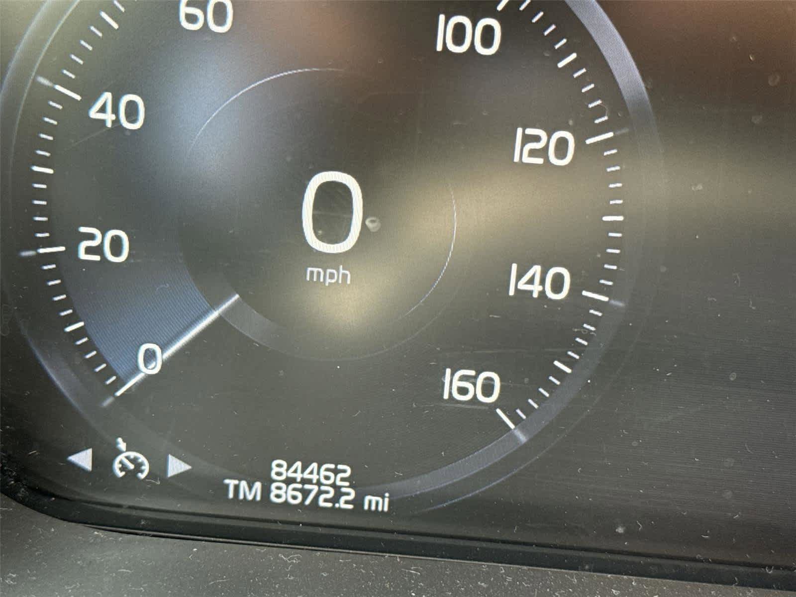 Used 2018 Volvo XC60 T5 Inscription w/ Luxury Seat Package image 21