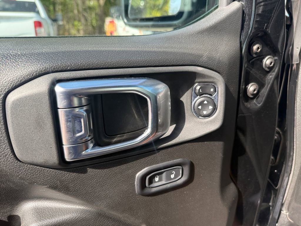 Used 2025 Jeep Wrangler Unlimited Rubicon 4xe w/ Safety Group image 19