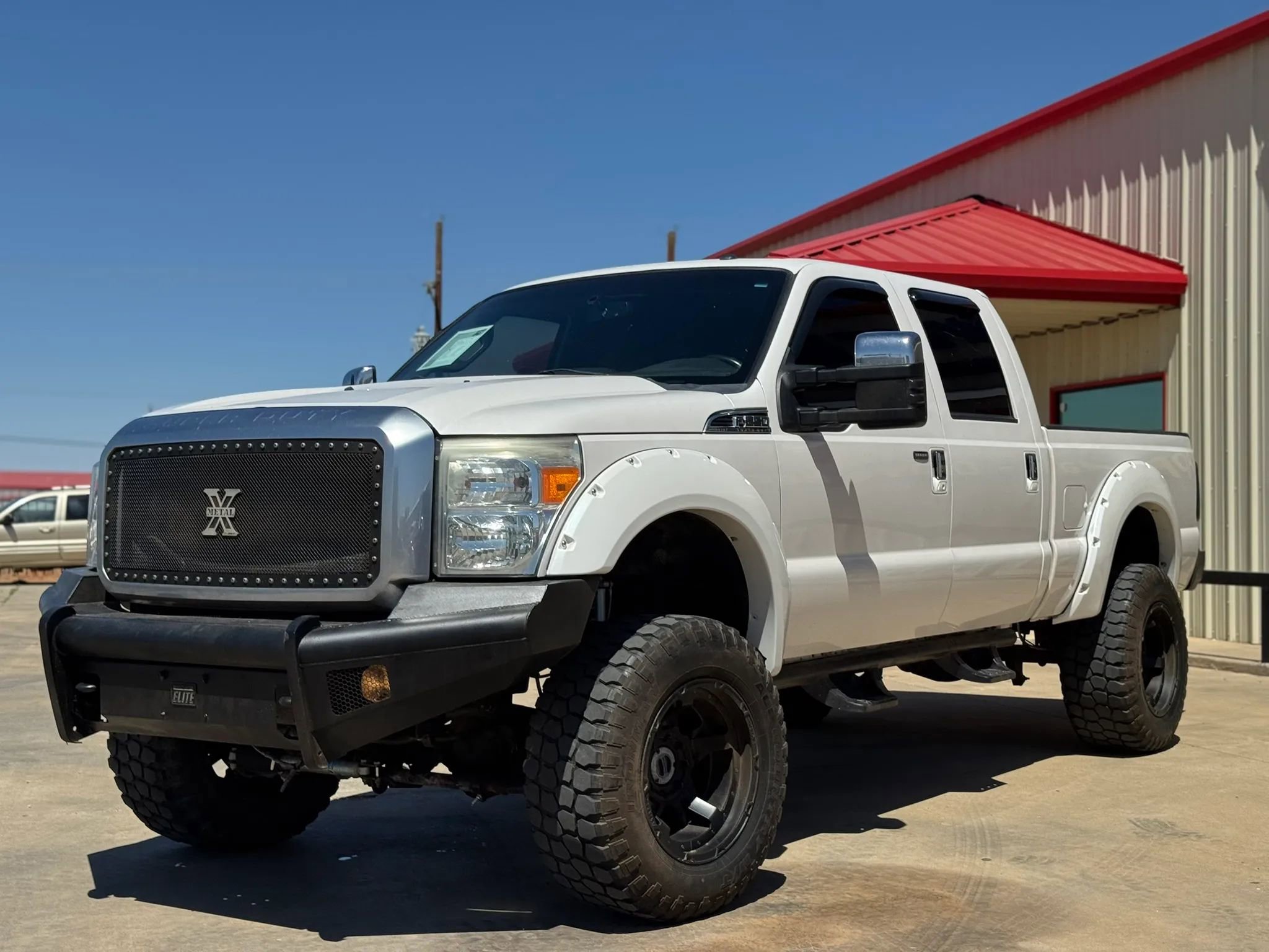 Used 2016 Ford F250 Platinum w/ FX4 Off-Road Package AWD/4WD image 5