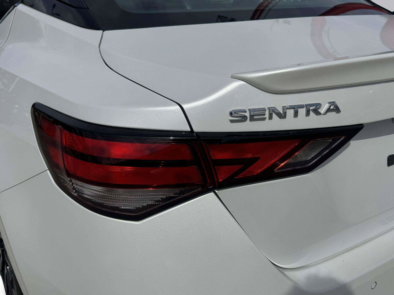 Used 2024 Nissan Sentra SR w/ SR Premium Package FWD image 14