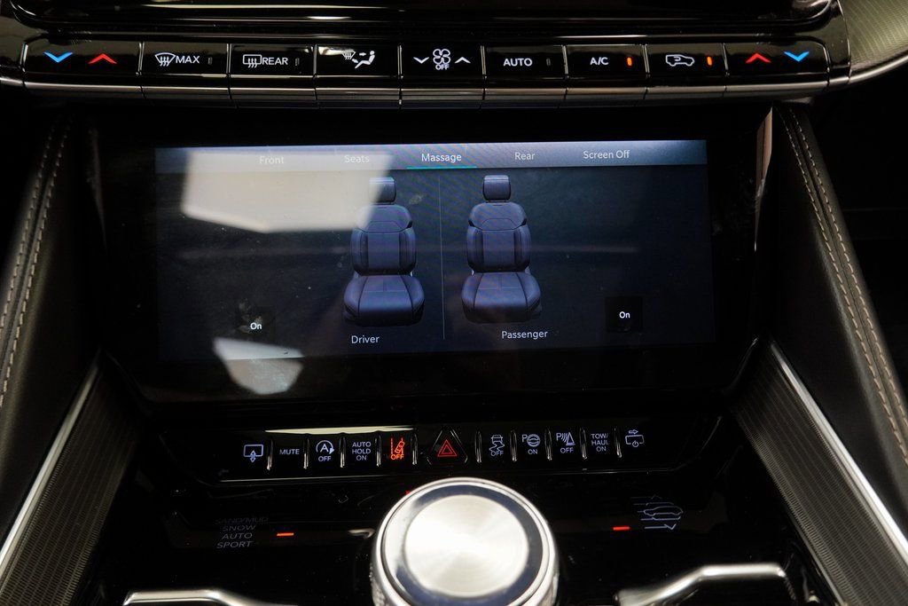 Certified 2024 Jeep Grand Wagoneer Series II w/ Quick Order Packagew 28T image 35