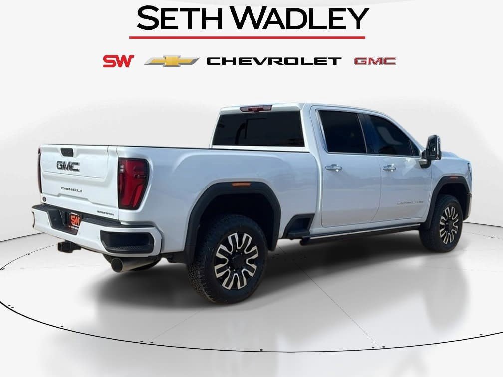 New 2026 GMC Sierra 2500 Denali Ultimate image 7