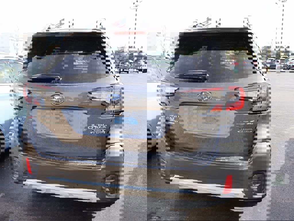 Used 2020 Subaru Outback Touring XT image 22