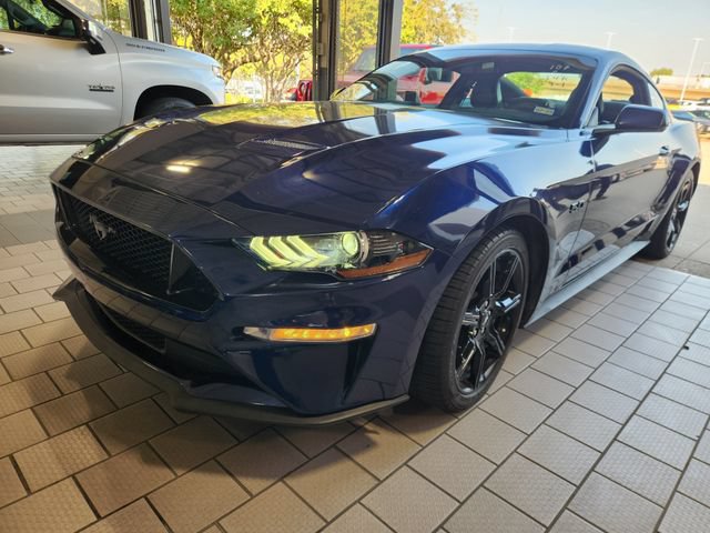 Used 2020 Ford Mustang GT Premium w/ Equipment Group 401A RWD video 3