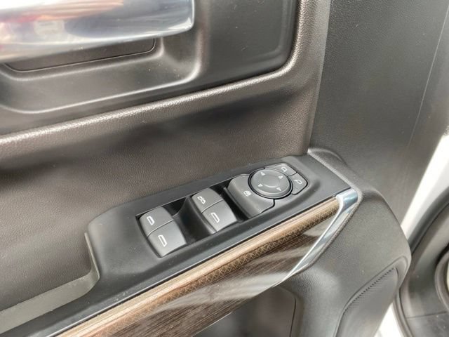 Used 2019 Chevrolet Silverado 1500 RST w/ All-Star Edition AWD/4WD image 25