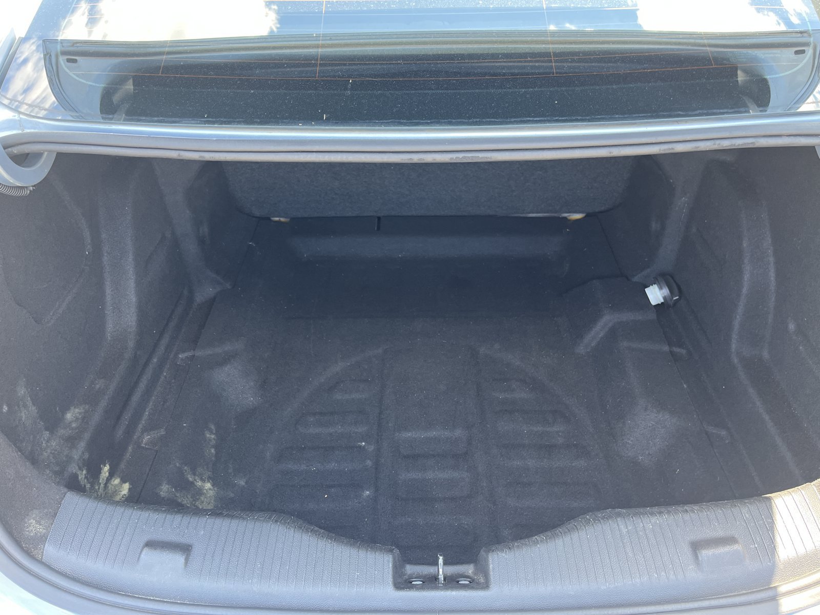 Used 2017 Chevrolet Cruze LS FWD image 12