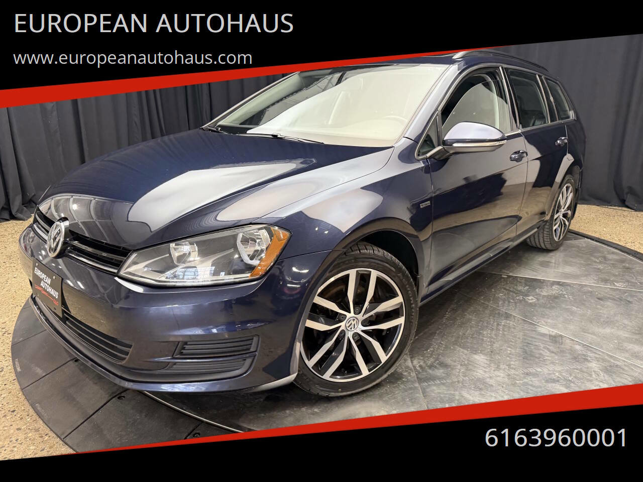 Used 2016 Volkswagen Golf Limited Edition FWD image 1