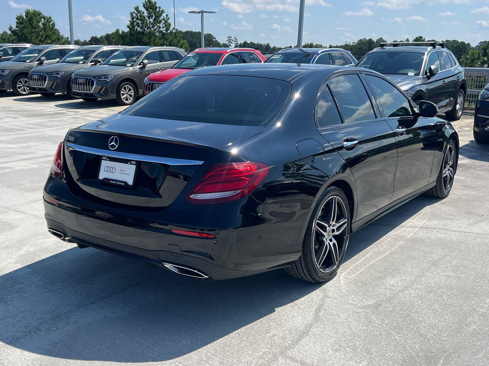 Used 2020 Mercedes-Benz E 350 Sedan image 5