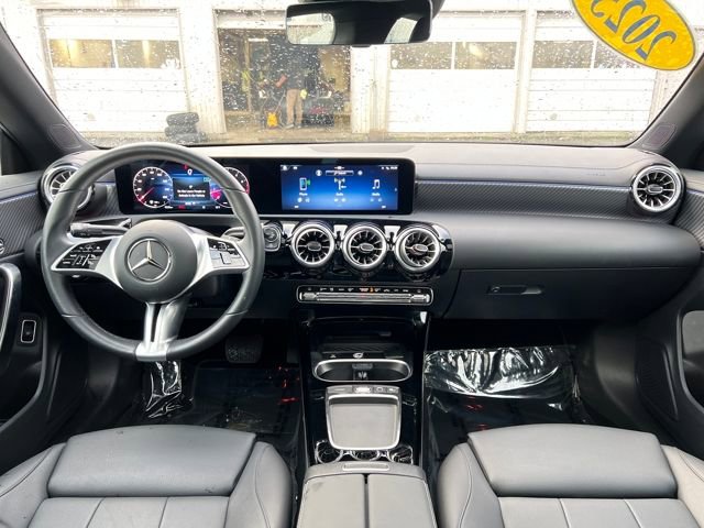 Used 2025 Mercedes-Benz CLA 250 4MATIC image 12