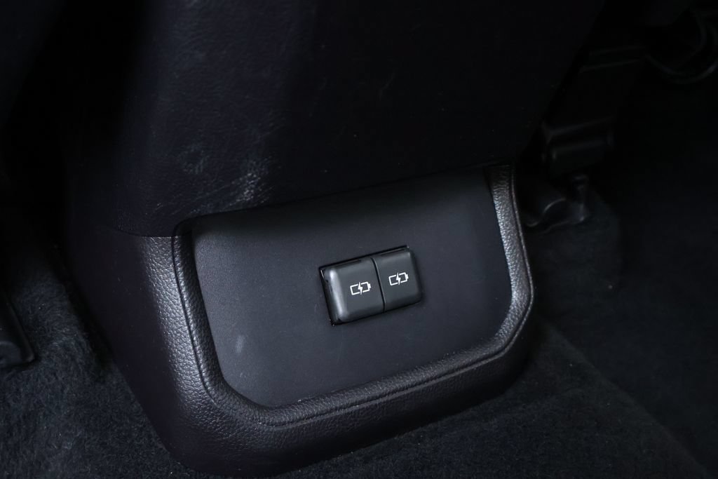 Used 2022 Toyota Highlander XSE FWD image 47