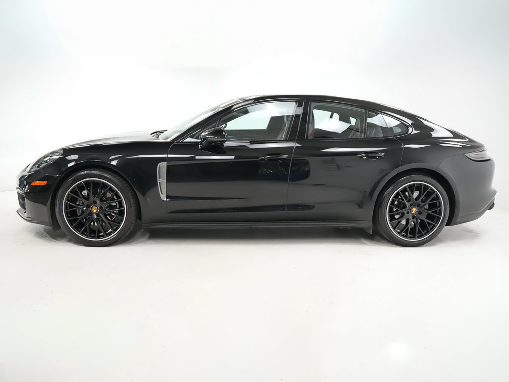 Certified 2023 Porsche Panamera 4 Platinum Edition AWD/4WD image 2